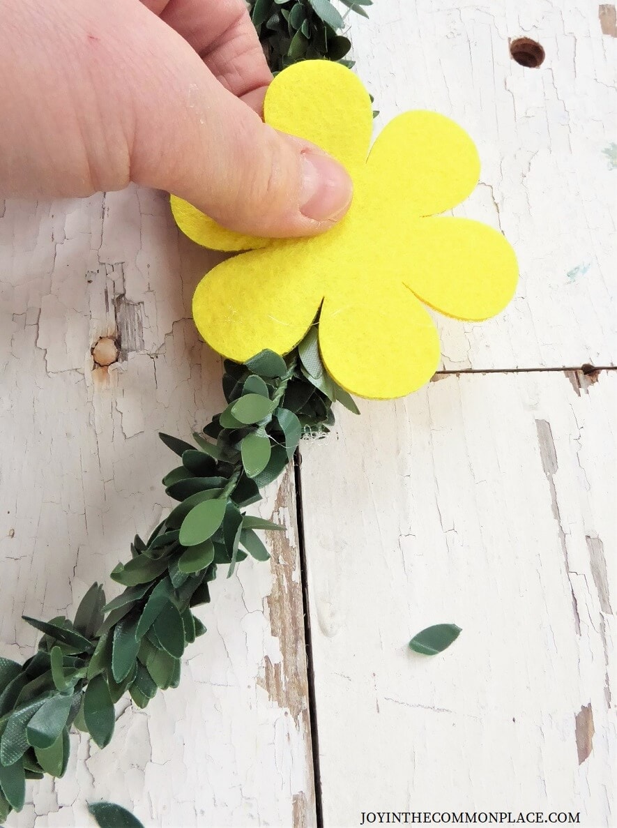 DIY Floral Wreath Backdrop